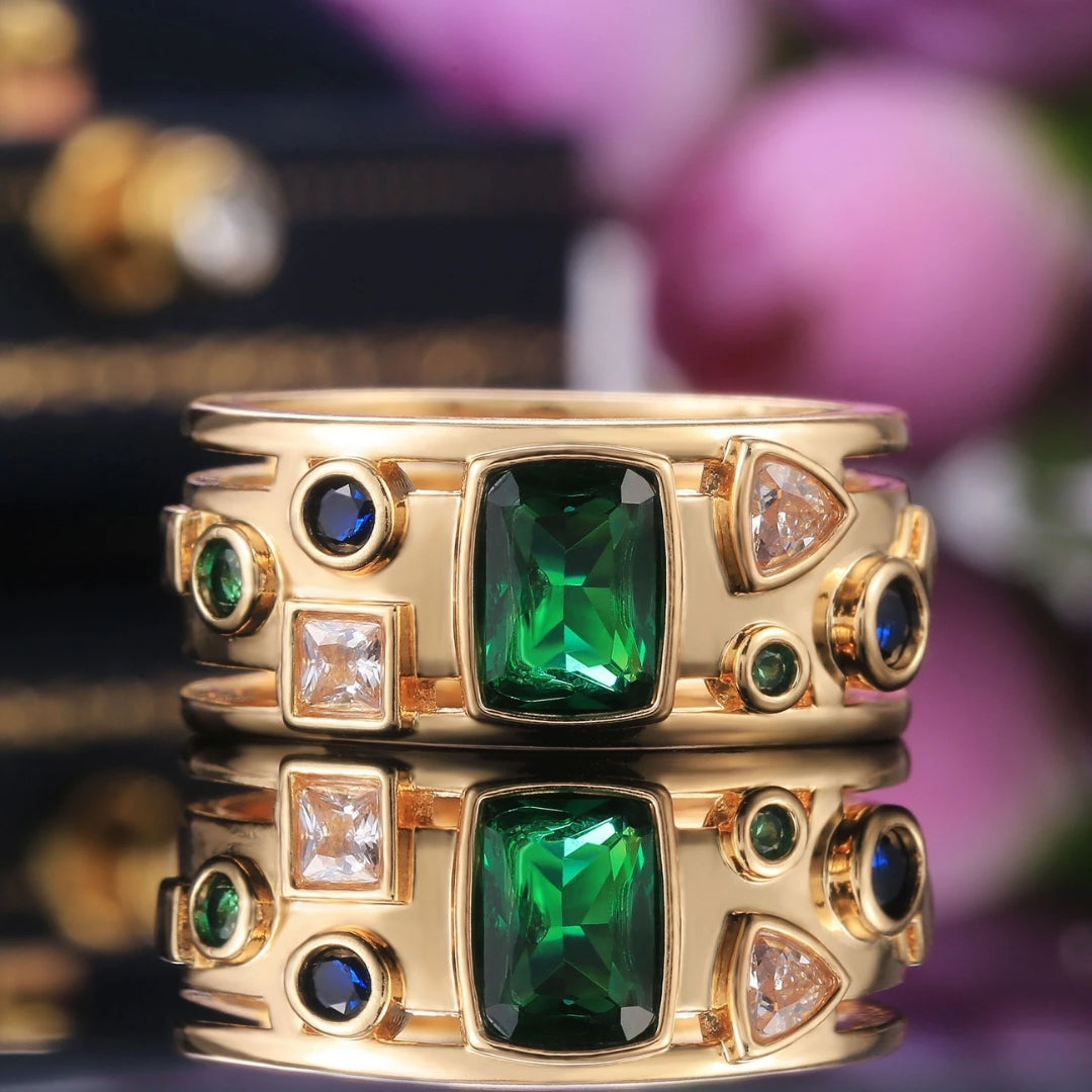Ring with colorful crystals