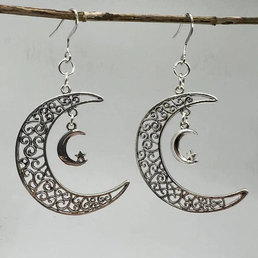 Moon Earrings in Silver