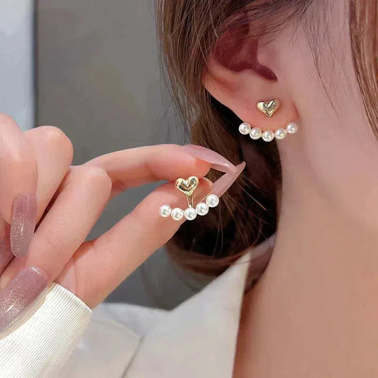 Pearl Heart Earrings in Gold